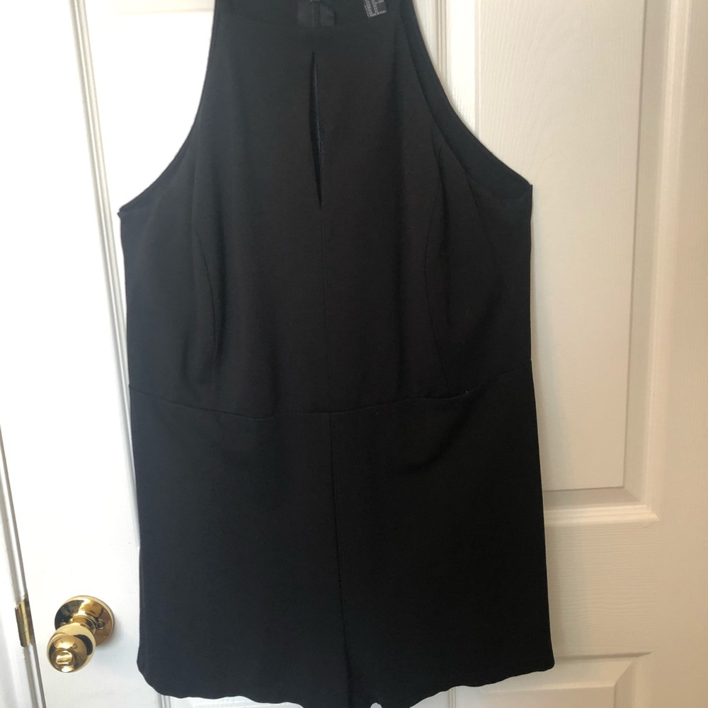 Romper - Picture 2 of 3